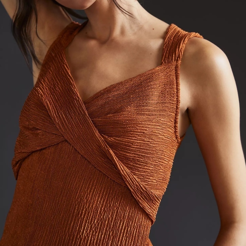 NWT Anthropologie Sunday In Brooklyn Shimmer Twist-Front Tank Top NEW Size XS - Picture 2 of 3